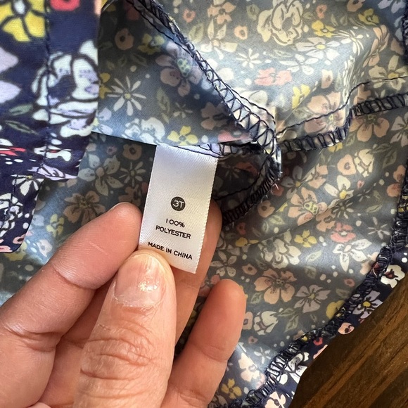 Wind breaker - Picture 3 of 4